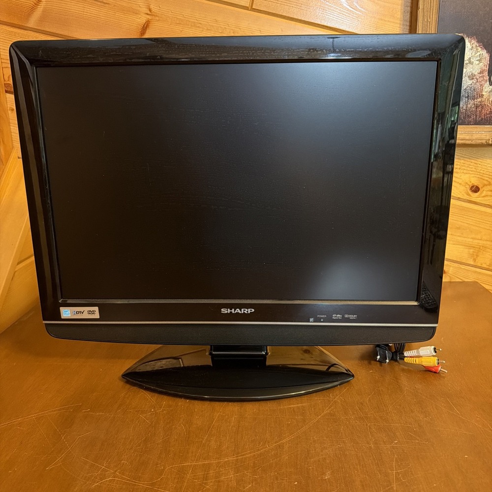 Sharp LC-22DV24U 22" LCD Flatscreen TV Monitor Built In DVD Player Remote AV